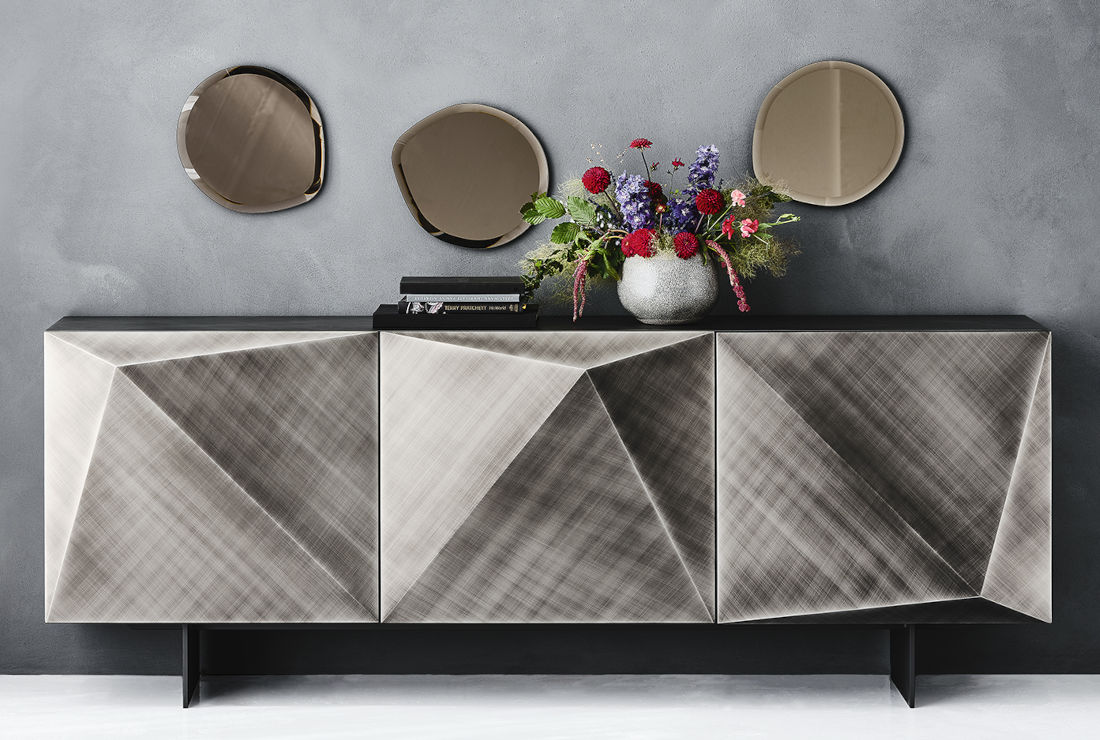 Madie Cattelan Italia: &quot;Kayak&quot;
