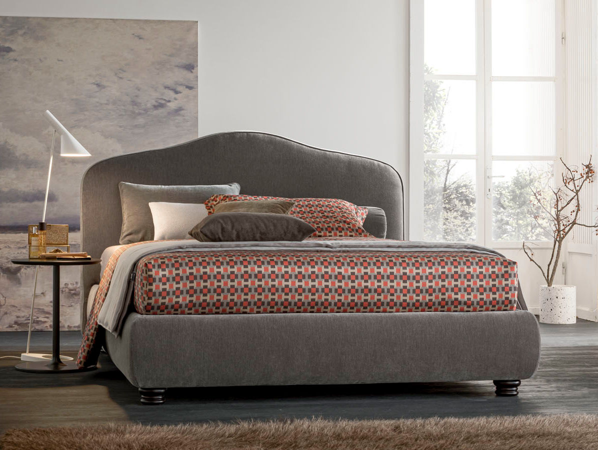 Letto Althea di V.&amp;NICE: Eleganza Classica per Camere Moderne